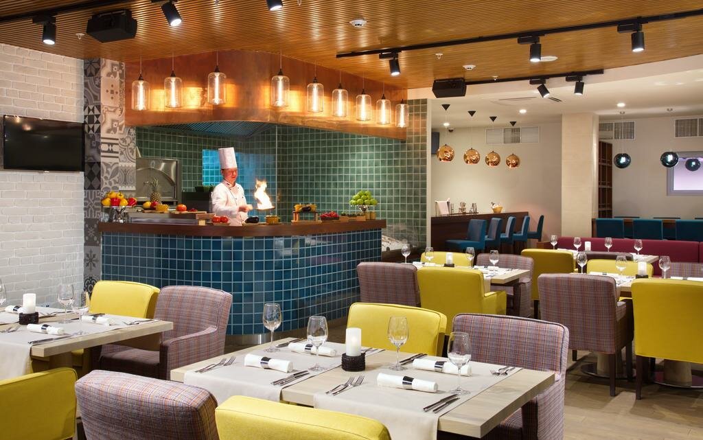 Гостиница Parklane Resort and SPA Санкт-Петербург-13