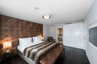 Гостиница Parklane Resort and SPA Санкт-Петербург Представительский люкс-5